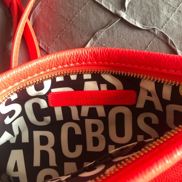 Marc by Marc Jacobs Wild Raspberry crossover bag - Picture 5 of 6